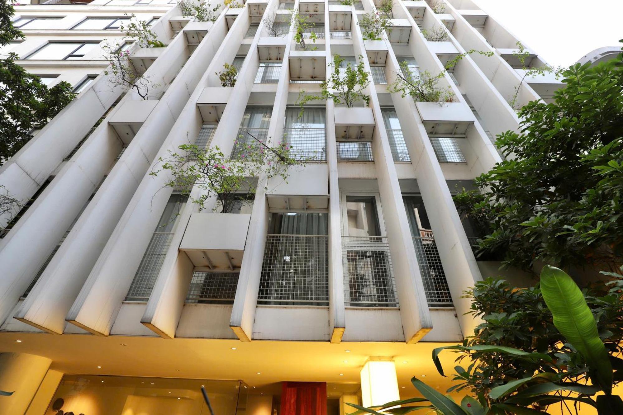 New Square Building Maya *
