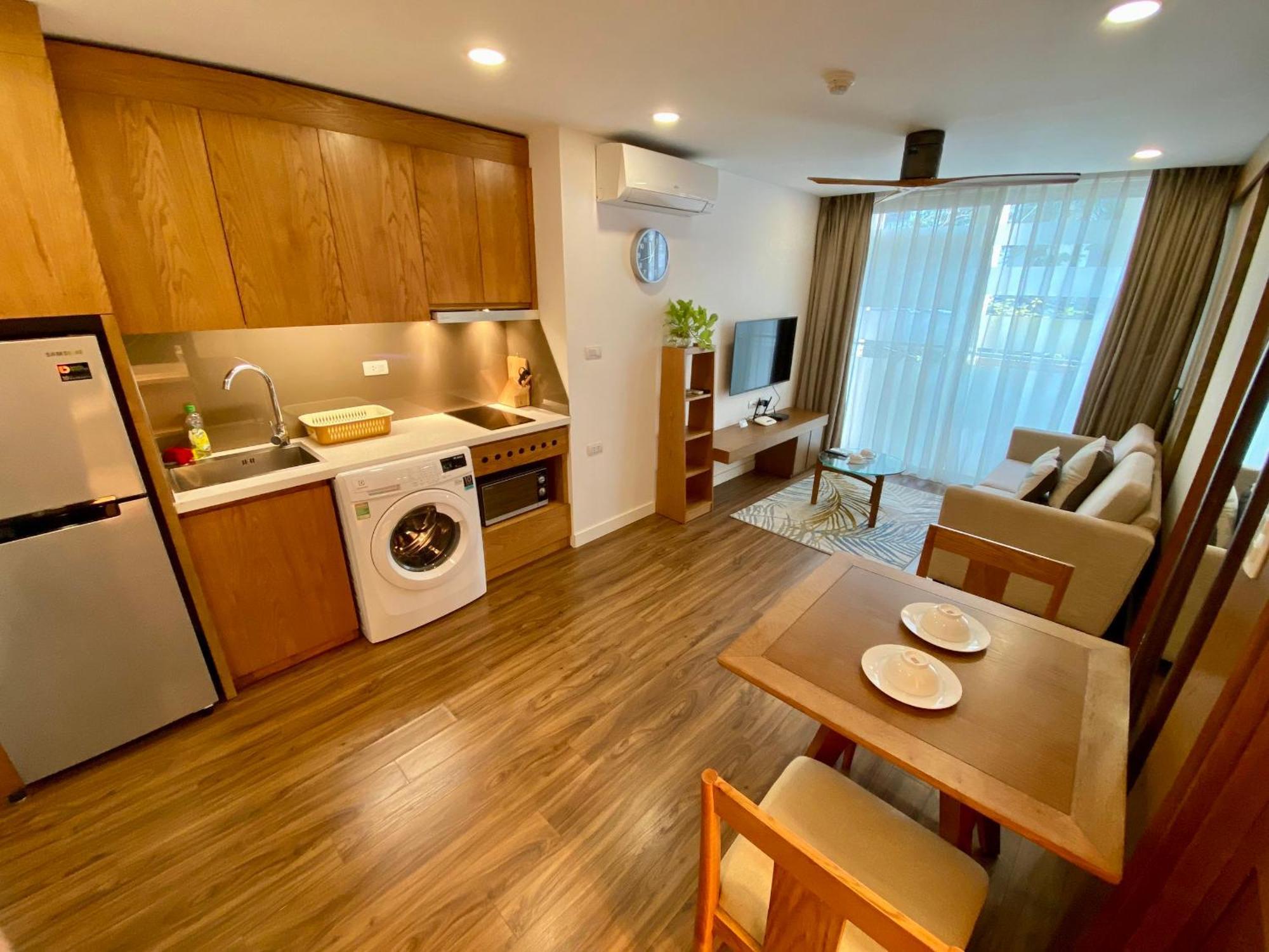 Apartment New Square Building Maya *